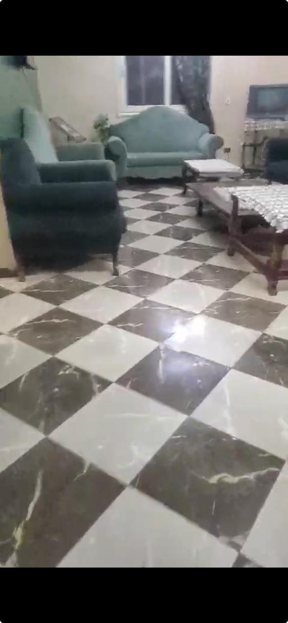 شقة - للايجار - مفروش - الفيصل - ....... - جوار مدرسة نصر