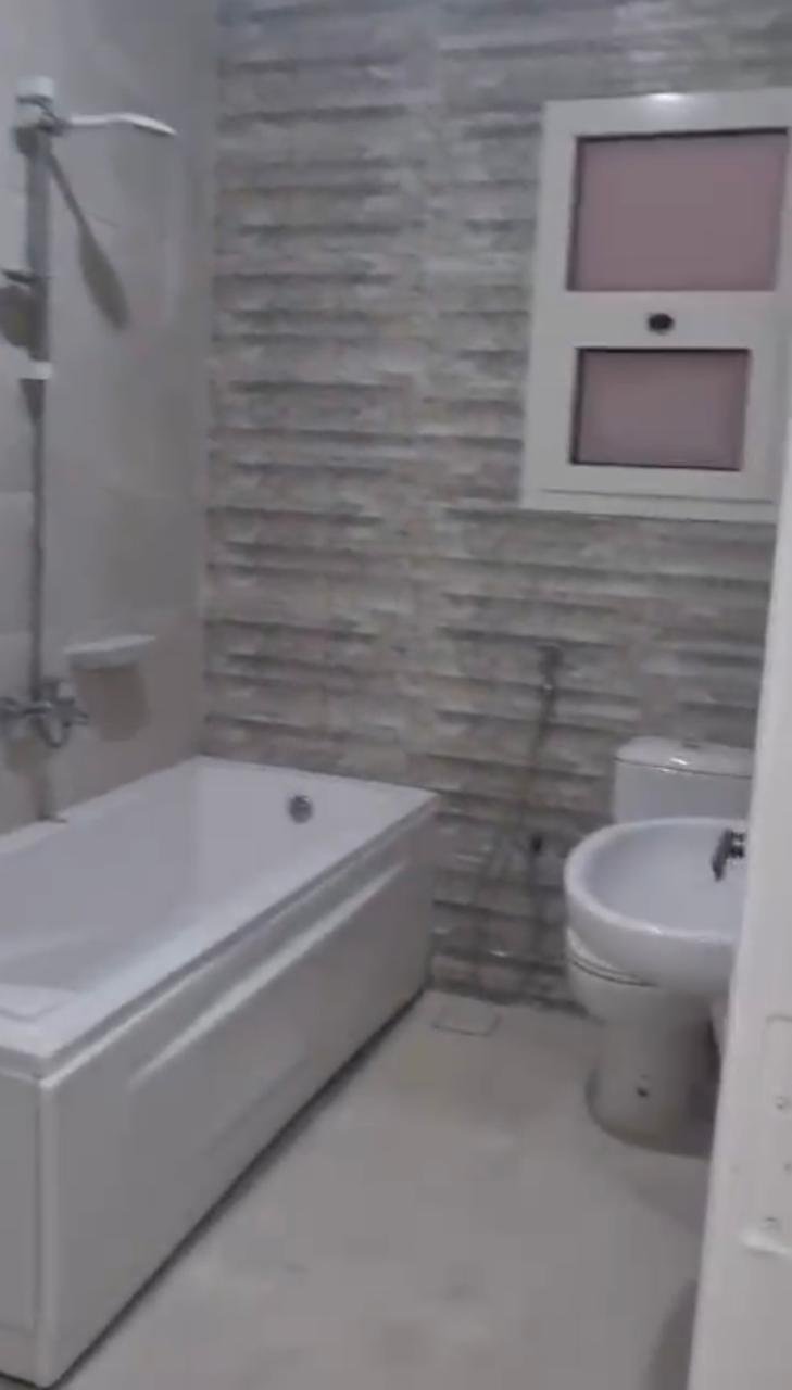 شقة - للايجار - غير مفروش - الشيخ زايد - الحي السابع