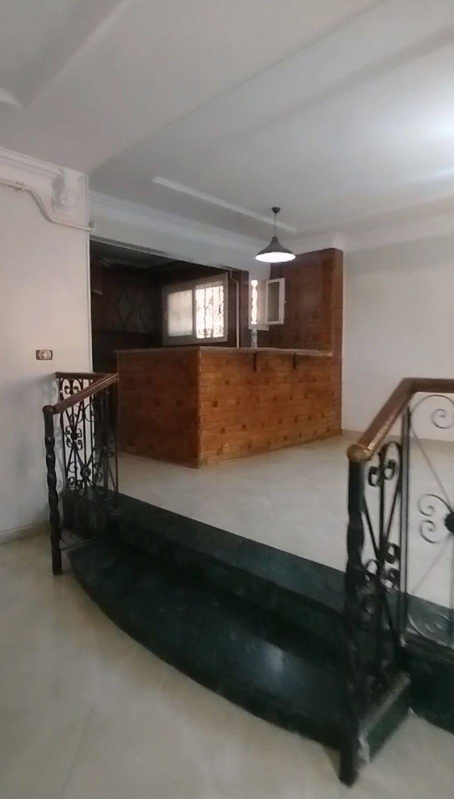 شقة - للبيع - غير مفروش - شارع الفيصل - شارع الثلاثين جوار خبازينو