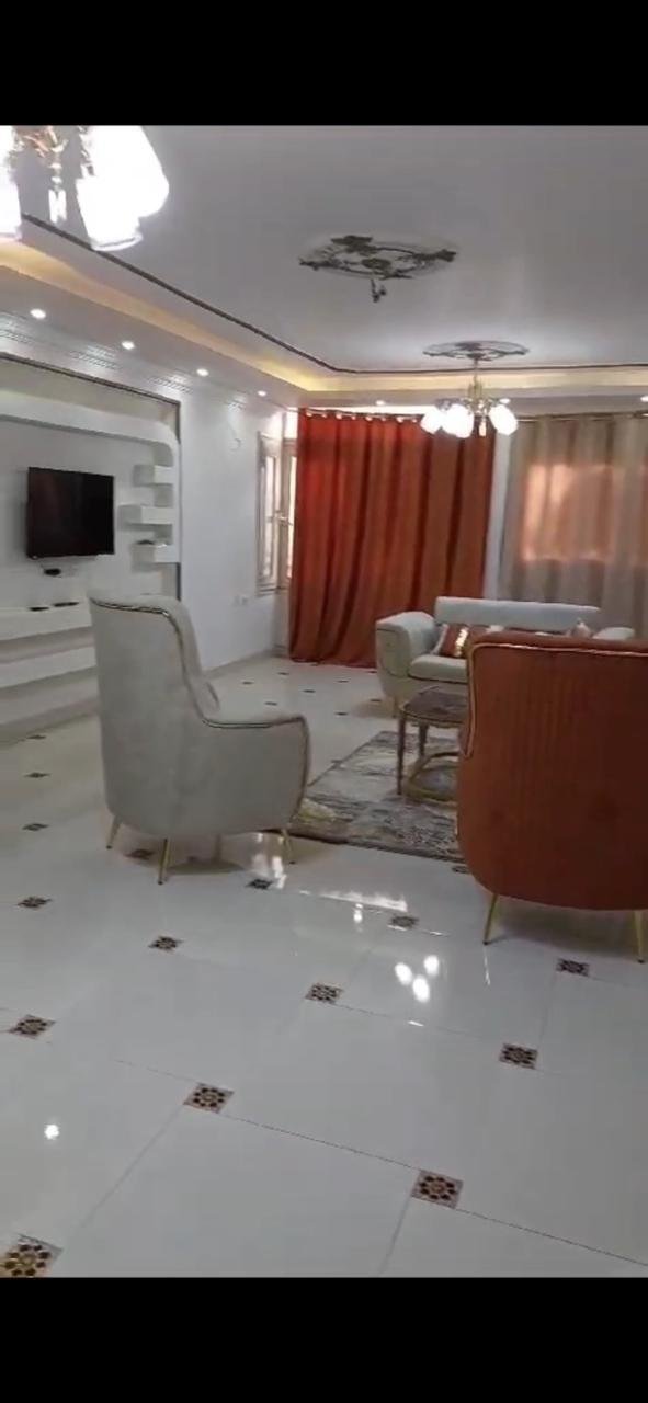 شقة - للايجار - مفروش - بين الهرم و فيصل - شارع ابن بطوطه